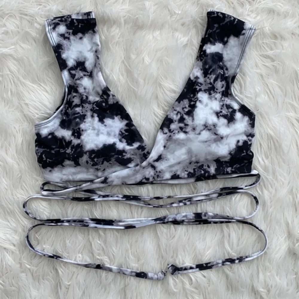 Hollister | Marble Wrap Bikini Top‎